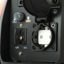 Генераторы Генератор инверторный PATRIOT 2000i 474101035 {Двигатель 4т, АИ-92, 72сс,мощность рабочая/максимальная -1,5/1,8 кВт, объём бака - 3,6 л, 1 розетка Euro 16A,  вес 18,5 кг}